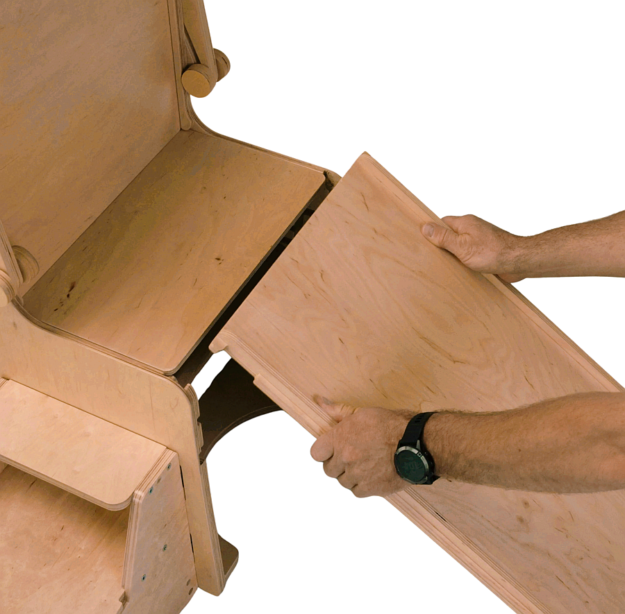 Stația de Joacă - turn, tobogan, tablă de scris, mini birou, rolă de hartie, scaun inalt, premergător