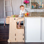 Stația de Joacă - turn, tobogan, tablă de scris, mini birou, rolă de hartie, scaun inalt, premergător