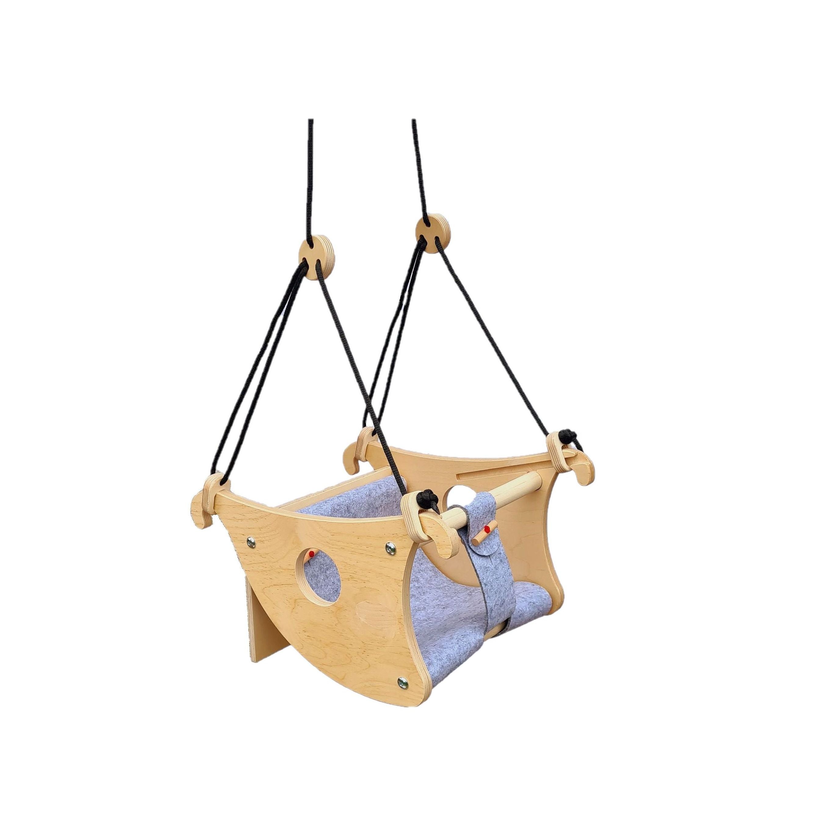 Accesoriu: Leagăn și scaun înalt