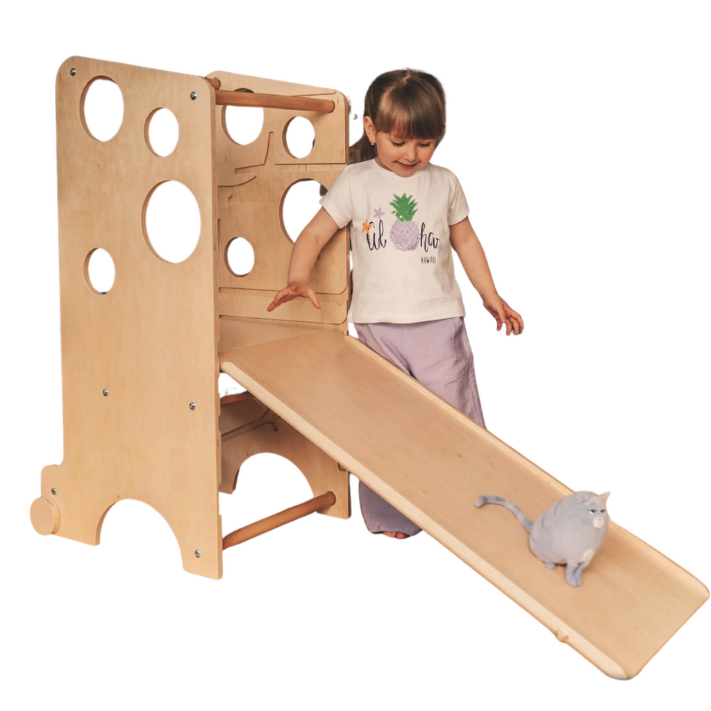 Turnul Leea cu Tobogan, Birou și Tablă de scris